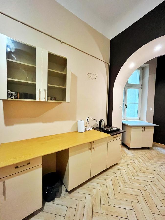 Old Town Rooms Wielopole Краків Екстер'єр фото